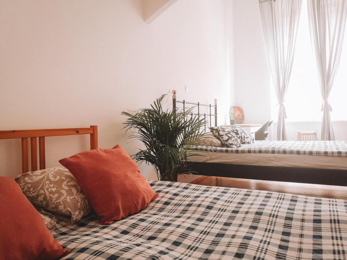 Batorego Apartment คราคูฟ ภายนอก รูปภาพ